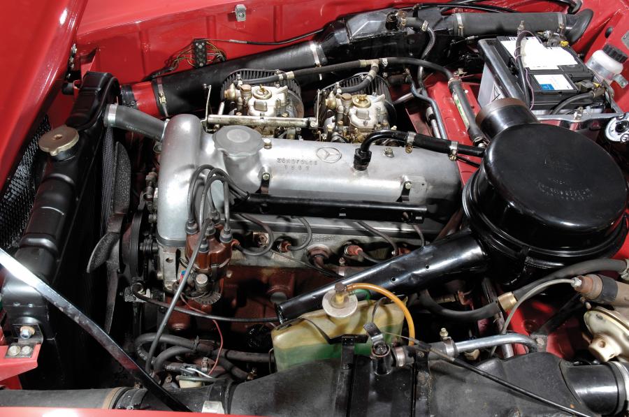  Mercedes-Benz 190 SL 1961 года  (фото 5 из 6)